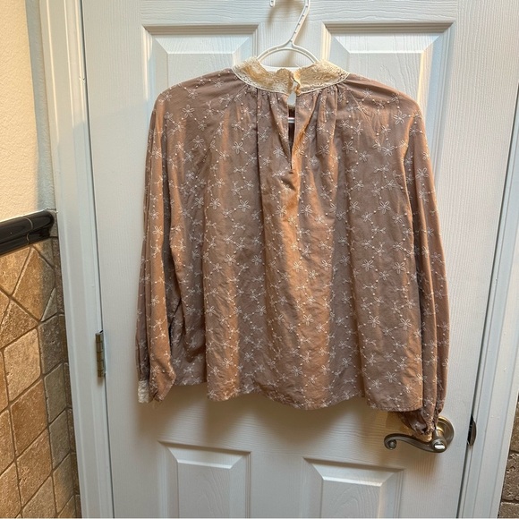 Zara Tan & Cream Embroidered Blouse - Picture 3 of 10